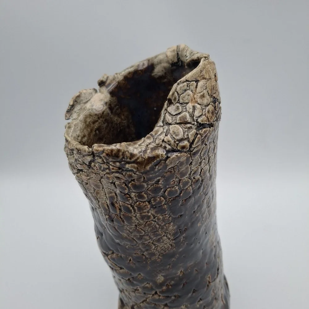 Handcrafted Studio Art Brown Scales Textured Glazed Leaning Pottery‎ 9